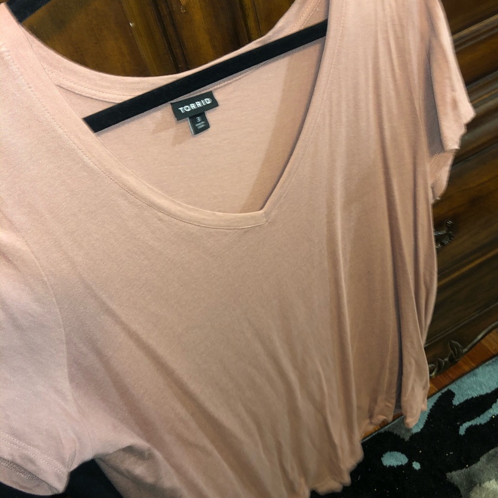 Pale pink torrid tee